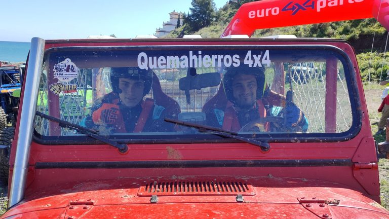 Extreme 4x4 de Torrox 2025 Equipo Quema Hierros.